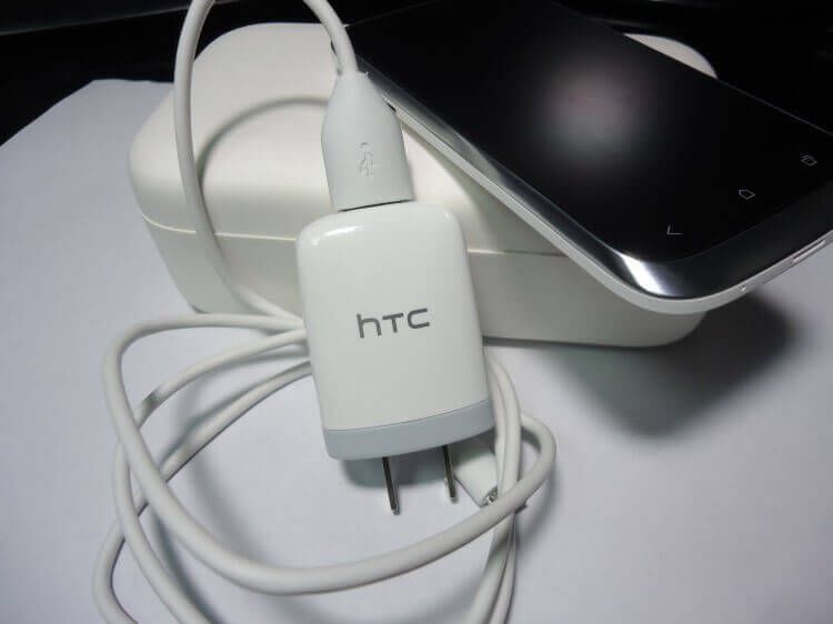HTC Desire U (1)